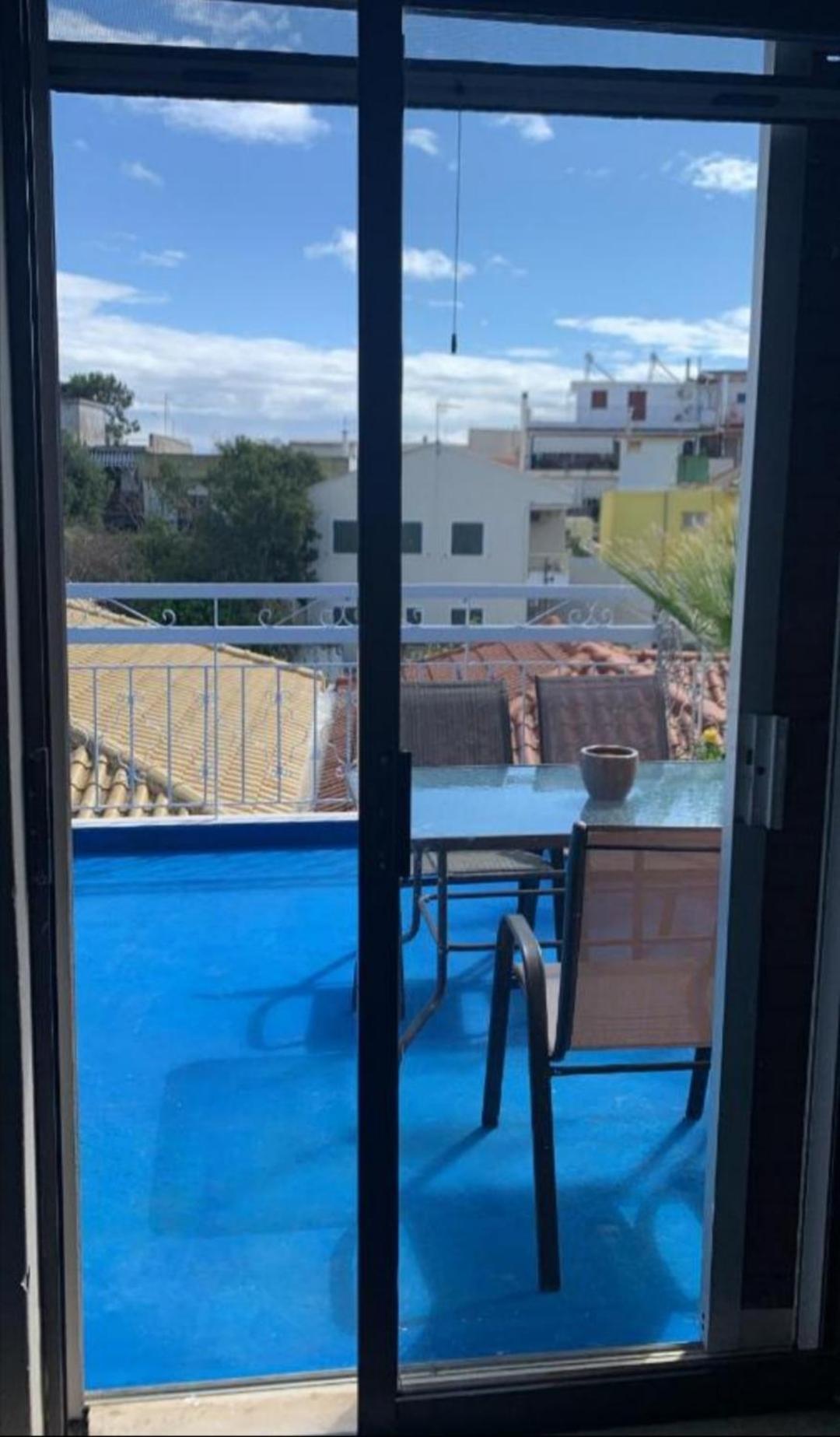 Sunday's Apartment *